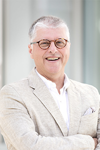 Dr. med. univ. (Wien) Wilhelm Stoiber Dr. med. univ. (Wien) Wilhelm Stoiber