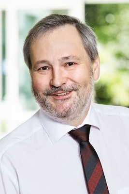 Portrait Dr. Thomas Löb